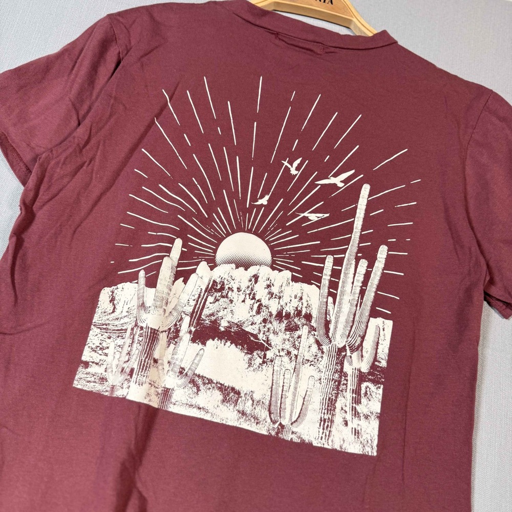 Philosophy of Love Womens Go Explore Cactus Graphic Tee Burgundy Small